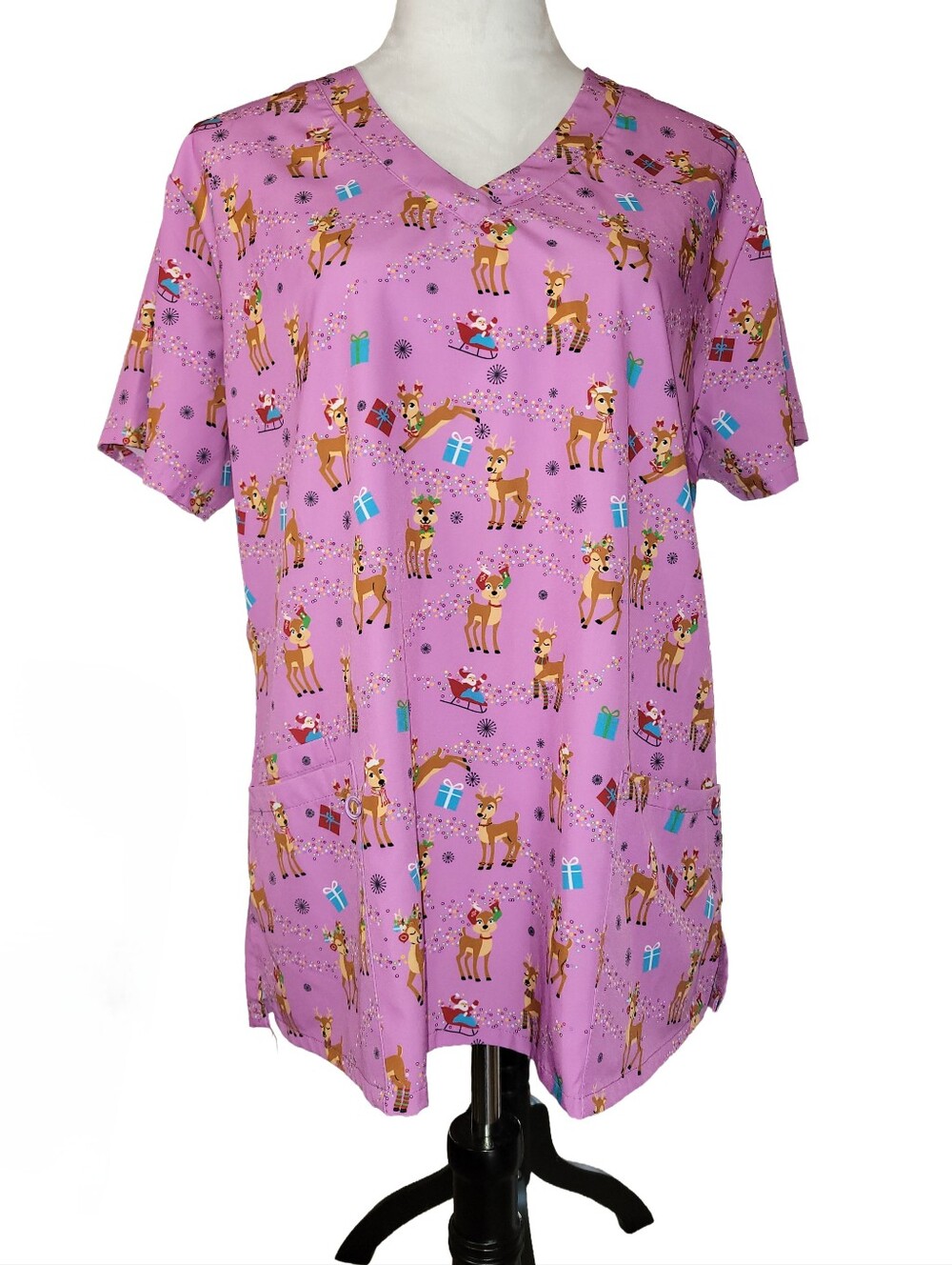 Green Town Whimsical Santa's Reindeer Party 3-Pocket Stretch V-Neck Scrub Top Lg